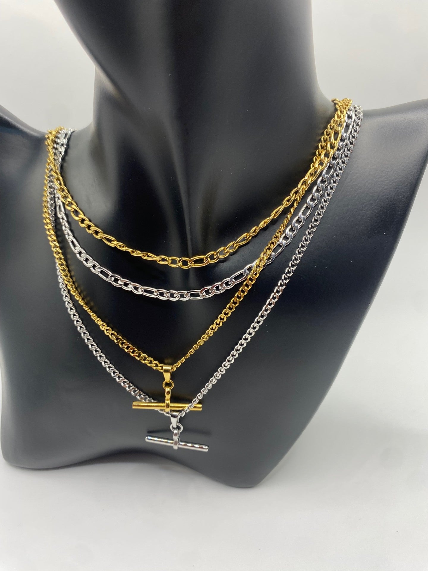 14k Double Layered T Pendant Necklace